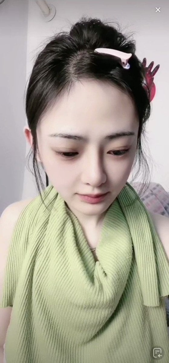 子子 这奶子不错 还算坚挺