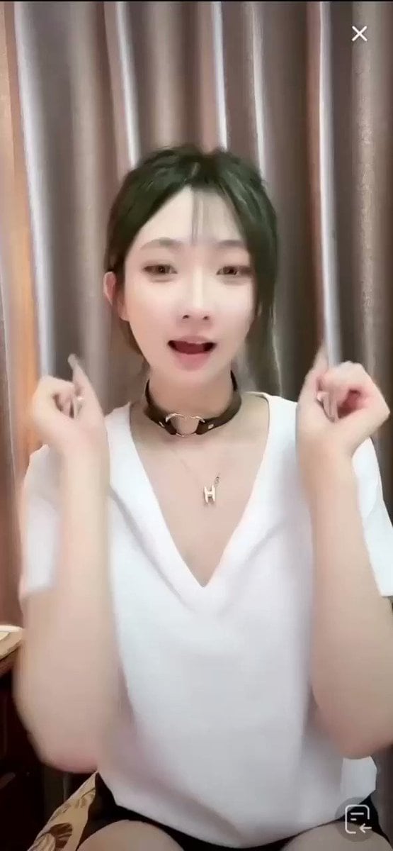 清纯甜美风～还挺有料的