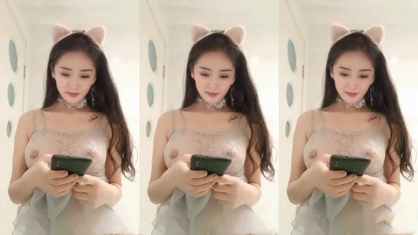AI杨幂直播：骚货自慰高潮喷水