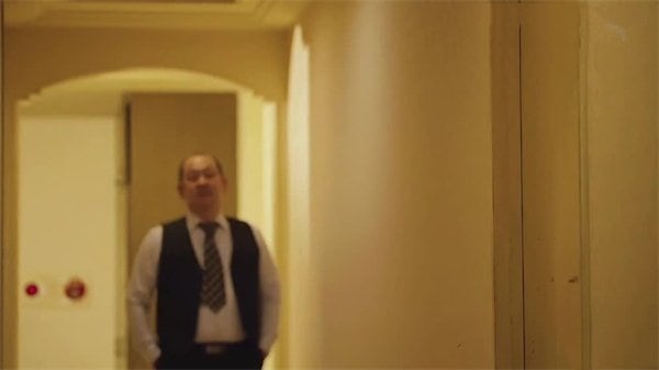 刘诗诗AI职场羞辱调教第二弹：艰辛之路的凌辱体验